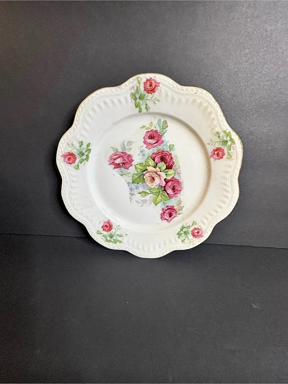 VINTAGE COTTAGE CORE HAND PAINTED PINK FLORAL DECORATIVE WALL PLATE 7.5”